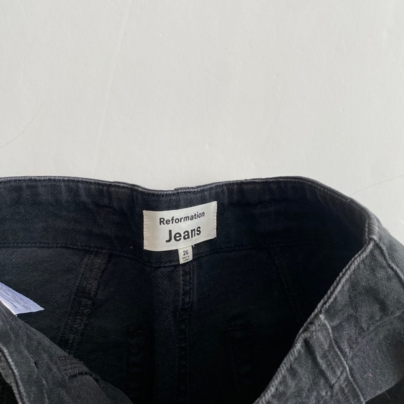 Reformation Eva high rise denim shorts - Picture 4 of 8